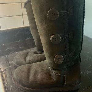 Size 9 women’s ugg boots